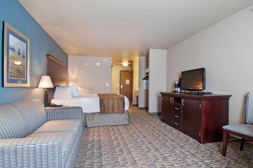 The Watford Hotel Watford City